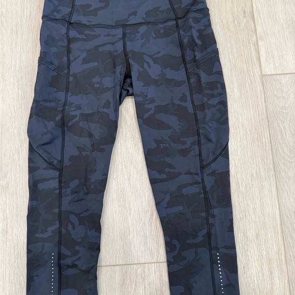 lululemon athletica Pants - Lululemon Fast and Free Camo Leggings